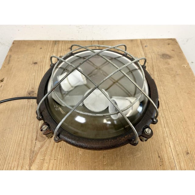 Industrial Black Cast Iron Wall or Ceiling Light from Elektrosvit, 1960s For Sale - Image 10 of 16