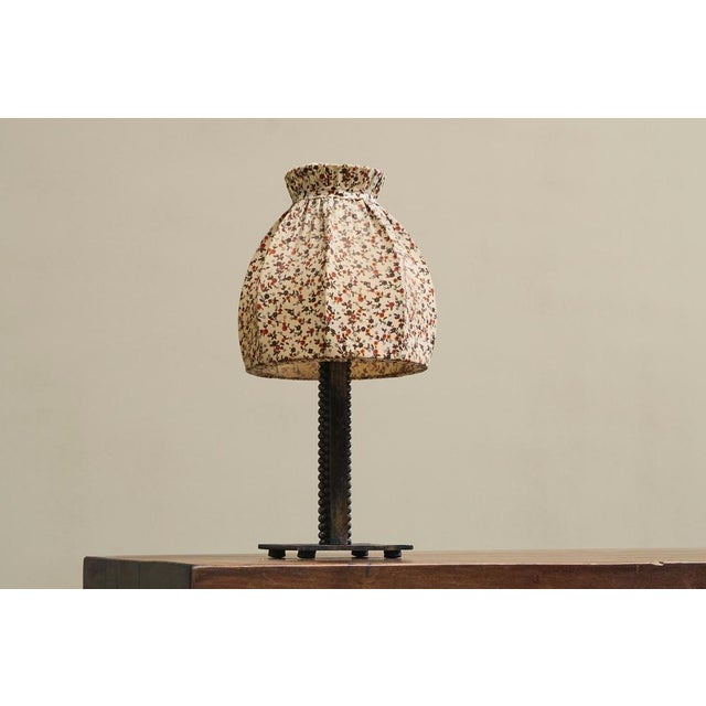 Metal Vintage Art Deco Table Lamp in Wrought Iron with Floral Shade, 1940s For Sale - Image 7 of 12