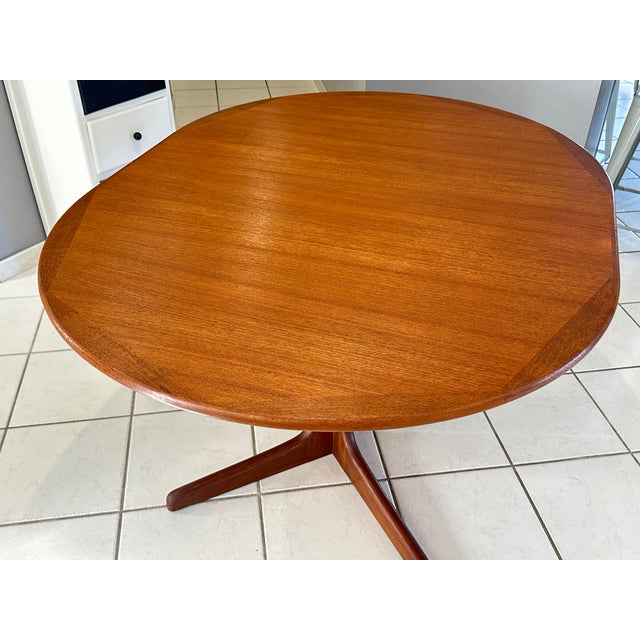 Scandinavian Extendable Dining Table in Teak attributed to Niels Otto (N. O.) Møller for CS Mobelfabrik, Denmark, 1960 For Sale - Image 6 of 18