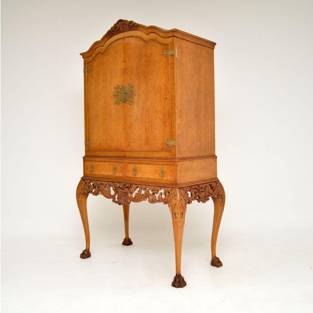 Vintage Cocktail Drinks Cabinet in Burr Walnut, 1930s For Sale - Image 6 of 13