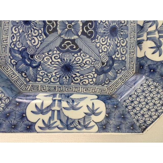 Antique Japanese Blue & White Octagonal Plate With Floral and Bamboo Motifs For Sale - Image 4 of 18