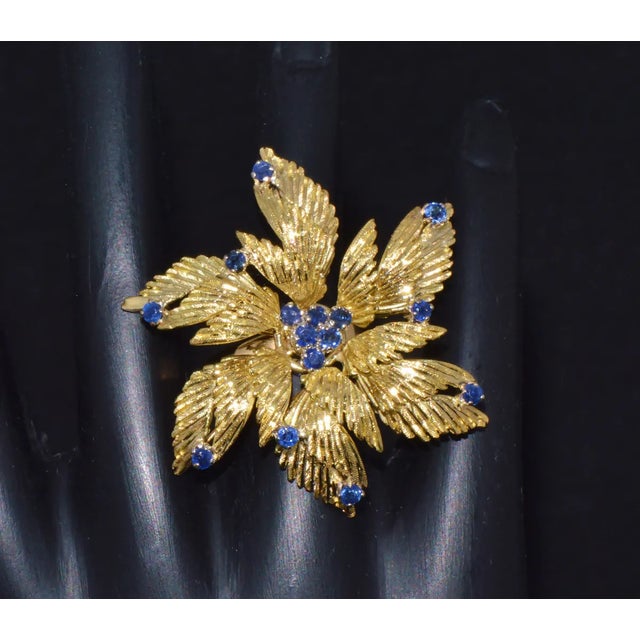 Gorgeous Natural 1.10Cts Sapphire 18K 750 Solid Gold Floral Cocktail Ring, size 6.25 For Sale - Image 10 of 10