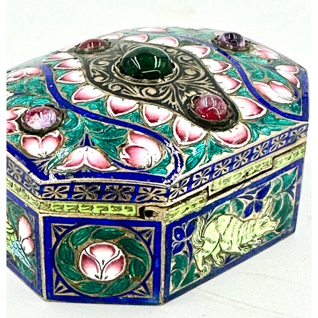 19th C. Indian Enamel Sterling Silver Box India Mughal Gilt Gems Enamel Antique Pill Snuff For Sale - Image 11 of 11