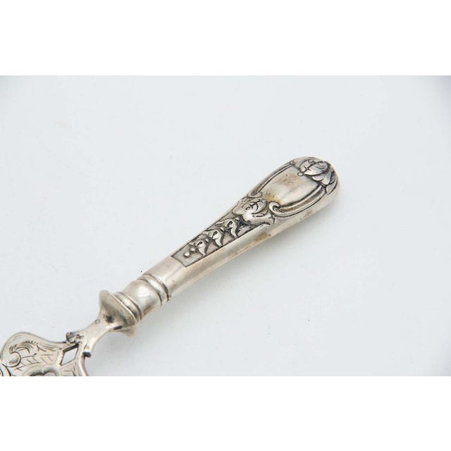 Cut-Out Silver Fish Fork, in Good conditions.