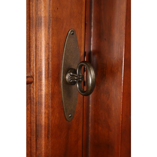 Lexington Bob Timberlake Cherry Breakfront Bookcase For Sale In Philadelphia - Image 6 of 18