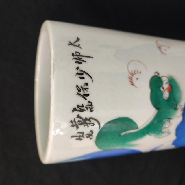 A Pair of Chinese Ceramic Pot,Famille Rose Porcelain Hat Pot Hand Painted Foo Dogs Pattern For Sale - Image 10 of 12