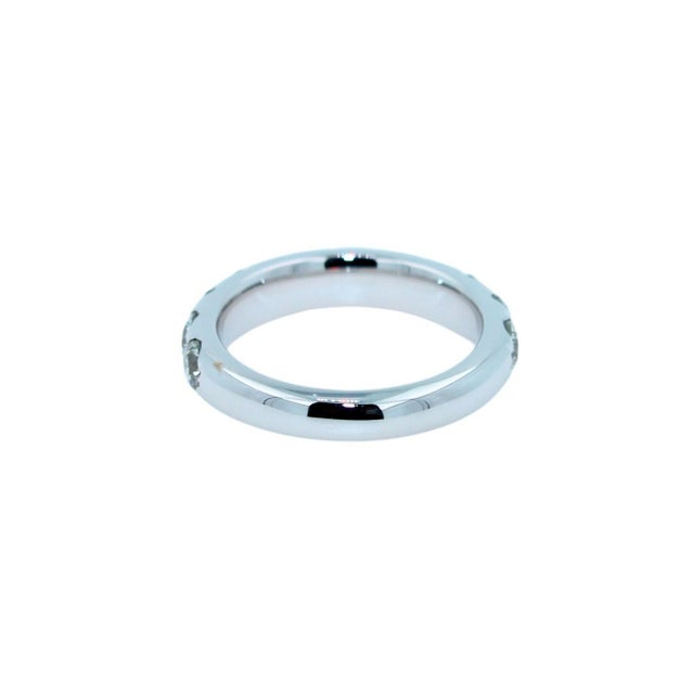 Early 21st Century 2 Carat Classic Round Shape Brilliant Cut Diamond Wide Eternity Half Way Wedding Band, Size 7 For Sale - Image 5 of 10