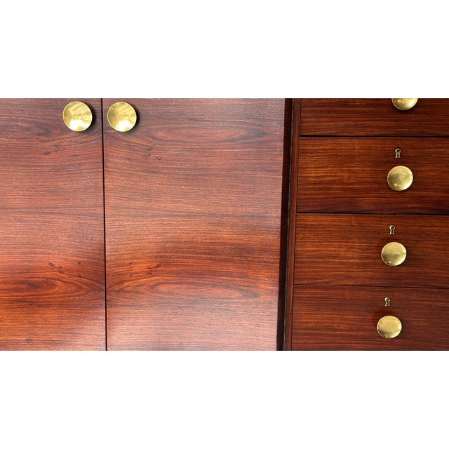 Mid 20th Century Art Deco Italian Sapele Wood Sideboard For Sale - Image 6 of 18