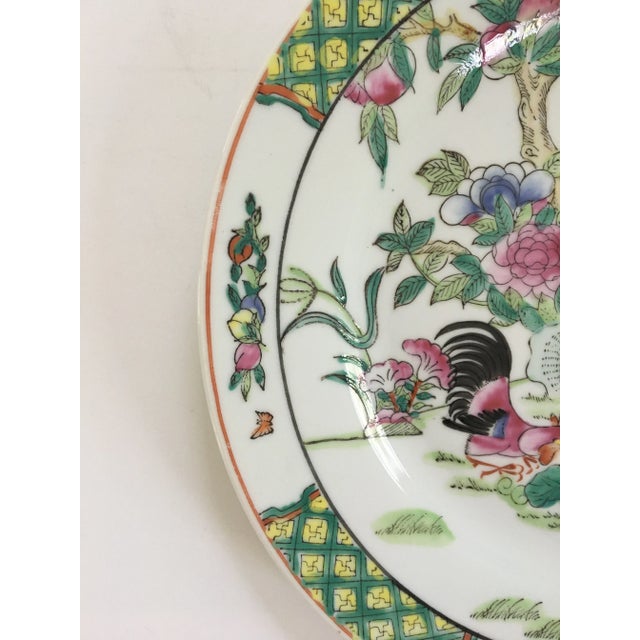 1970s 20th Century Chinese Colorful Porcelain Rooster Plates - Set of 4 For Sale - Image 5 of 13