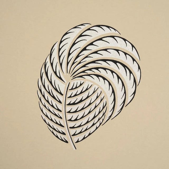 Art Deco Schumacher Royal Plume Wallpaper In Tan For Sale - Image 3 of 4