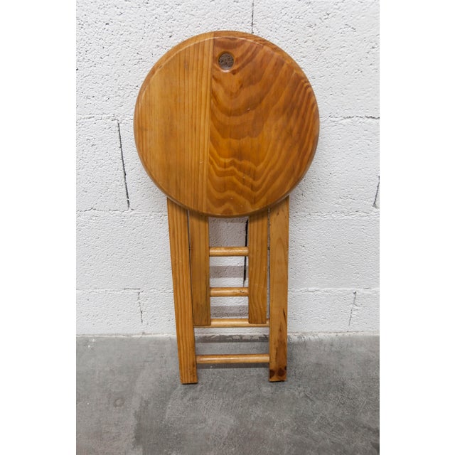 Roger Tallon Folding Stool in Pine by Roger Tallon, 1960 For Sale - Image 4 of 15