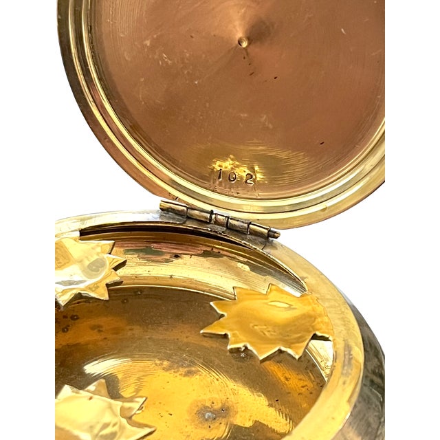 Mid 20th Century Vintage Mid-Century Brass Covered Ashtray With Sunburst Cigarette Rests & Cross Handle For Sale - Image 5 of 8