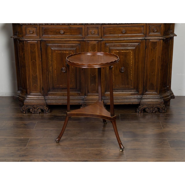 English Regency Period 1820s Mahogany Guéridon Table with Pie Crust Tray Top For Sale - Image 4 of 9