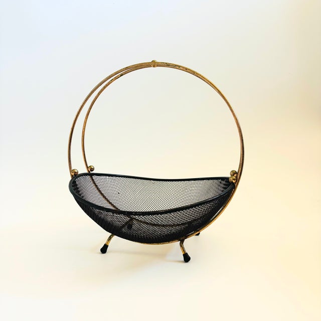 Mid 20th Century MCM Brass and Mesh Circular Fruit Basket For Sale - Image 5 of 12