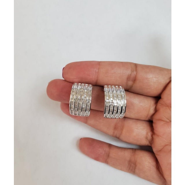 Contemporary 18K Baguette Diamond Cluster Statement, 2 Pieces For Sale - Image 3 of 4