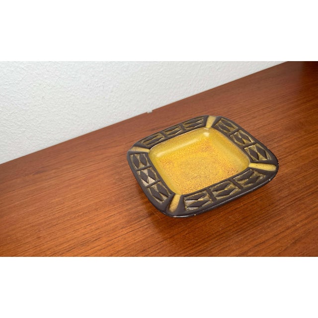 Mid-Century Modern Yellow Danish Studio Pottery Ashtray Bowl from Frank Keramik, 1960s For Sale - Image 13 of 18