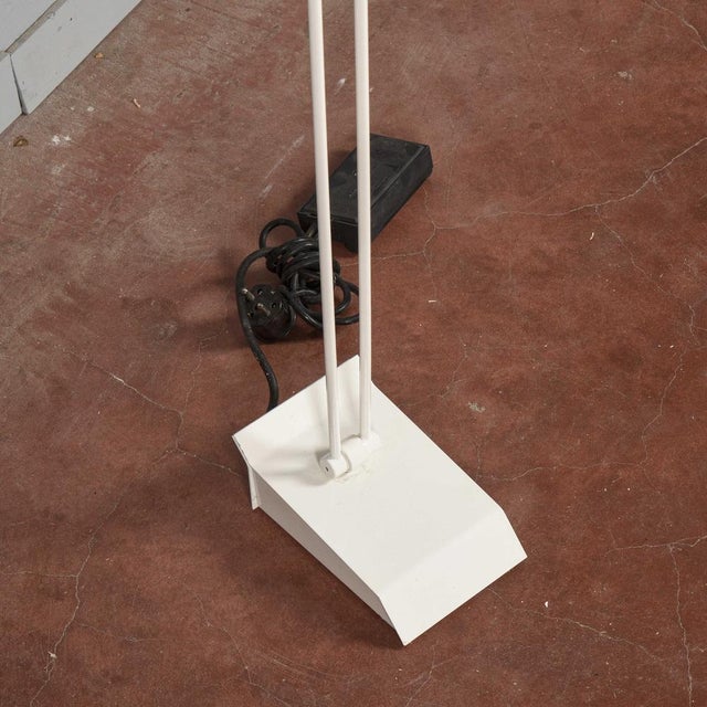 White Samurai Style Floor Lamp from Stilnovo For Sale - Image 8 of 18