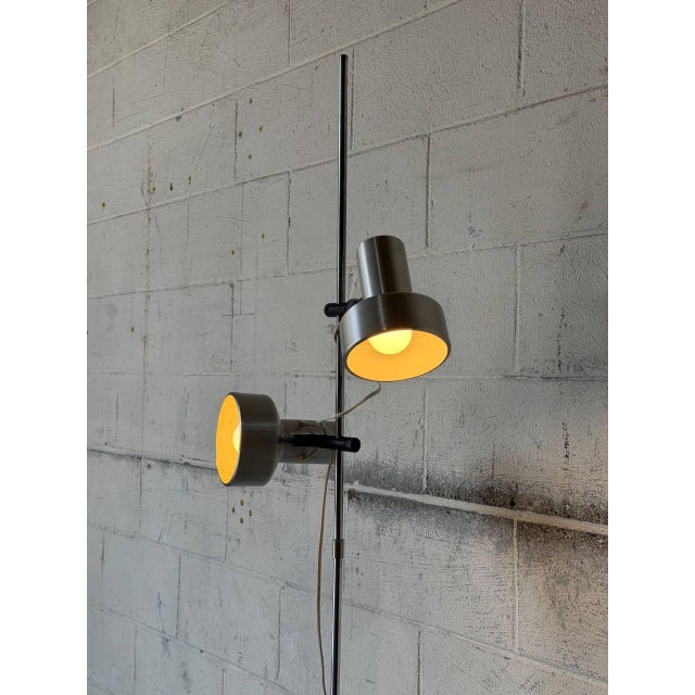 1950s Mid-Century Modern Metal Floor Lamp With Adjustable Dual Shades For Sale - Image 13 of 13