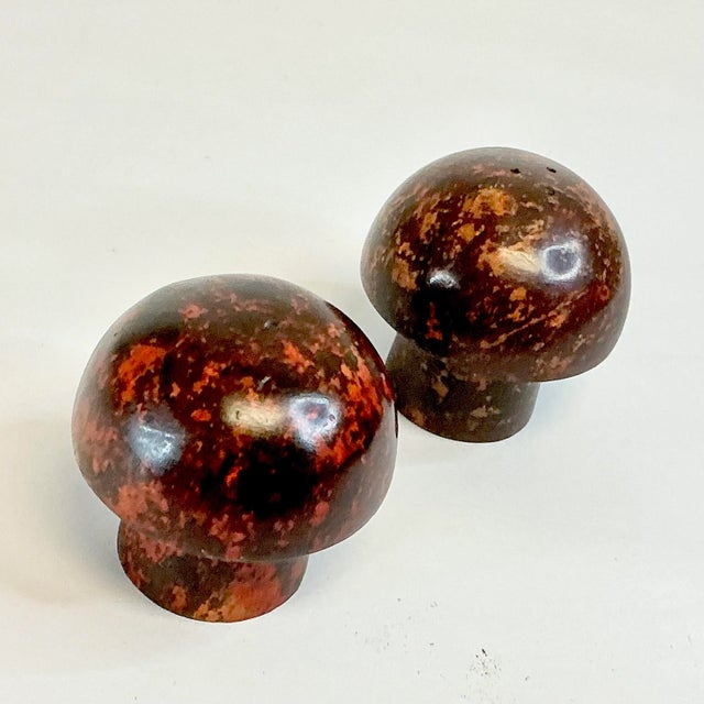 1970s 1970s Vintage Minimalism Italian Marble Mushroom Salt & Pepper Shakers - A Pair, Thanksgiving For Sale - Image 5 of 12