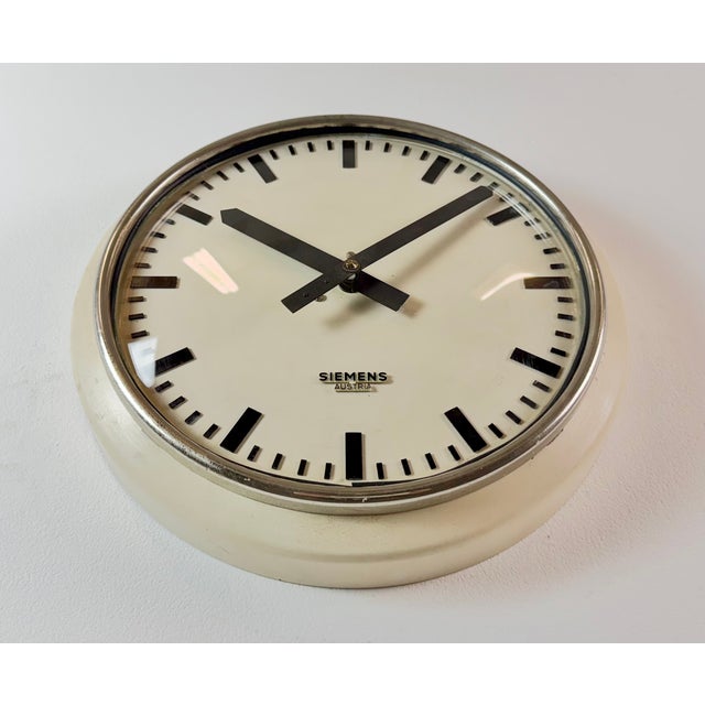 Industrial Factory Beige Wall Clock, Austria, 1960s For Sale - Image 6 of 17