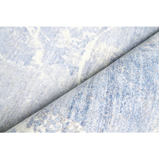 Exquisite Rugs Exquisite Rugs Fine Pure Silk Hand-Knotted Silk Blue/Gray/Ivory Rug-9'X12' For Sale - Image 4 of 8