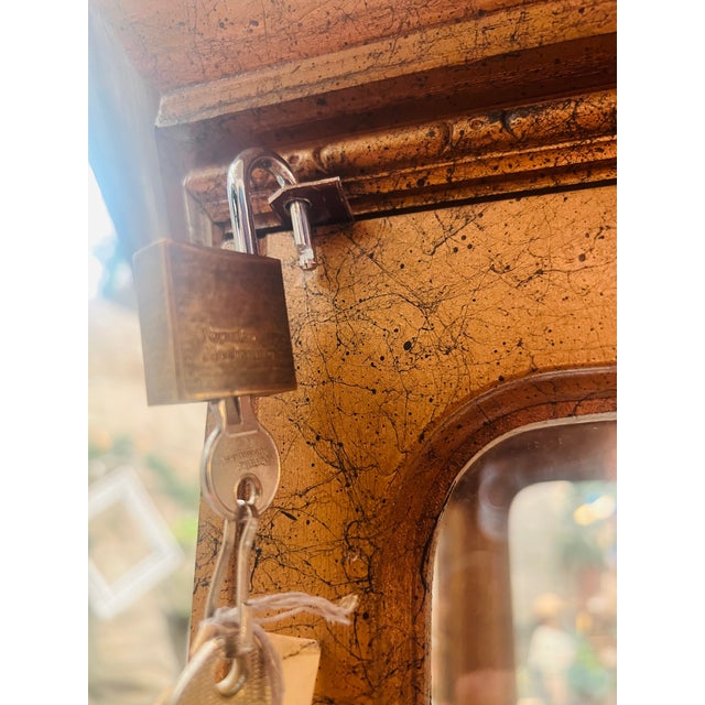 Mid-Century Hollywood Regency Gold Gilt Display Cabinet | Curio For Sale - Image 16 of 18