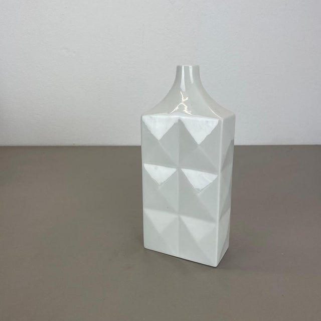 Large Modernist Op Art Vase by Peter Müller for Sgrafo Modern, Germany, 1960s For Sale - Image 18 of 18