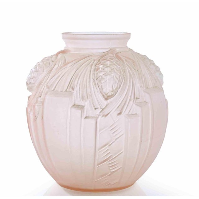 De Cagny Art Deco Globe pink vase. Crispy moulded with pine cones, on a geometric background. Very good condition.