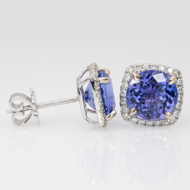 3.7Ct Aaa Tanzanite Stud Earrings With Natural Diamond Accents: Solid 14k Gold, A Pair For Sale In Columbus - Image 6 of 6