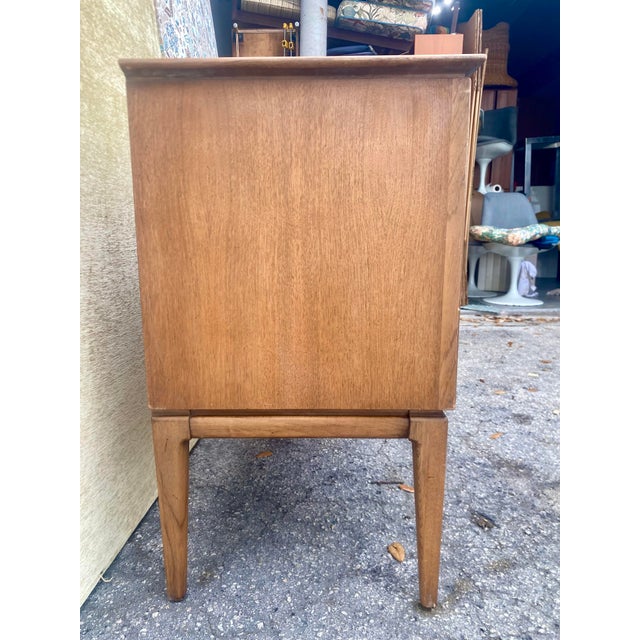 Century Furniture 1960s Small Credenza by Century Furniture. For Sale - Image 4 of 12