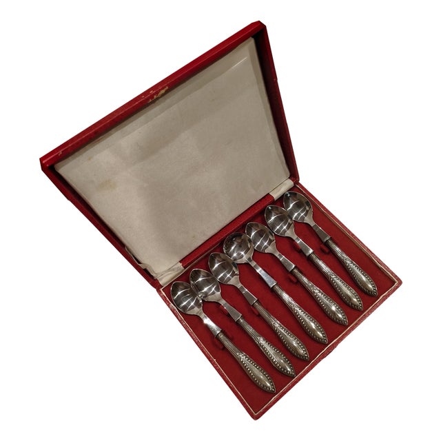 Teaspoons and Sugar Spoon in Silver, Set of 8 For Sale