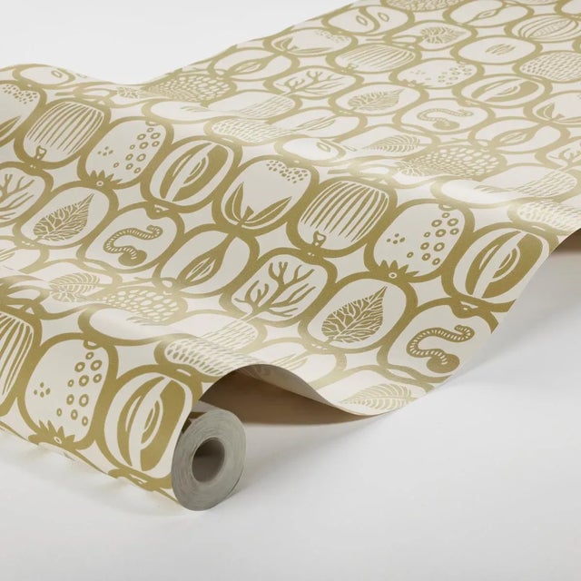 Full of joy and charm, Fruktlåda is one of Swedish design legend Stig Lindberg's most beloved patterns. This product is...