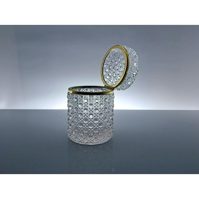 Mid-Century Modern Cut Crystal Jewelry Box in the style of Baccarat, 1950s For Sale - Image 3 of 6
