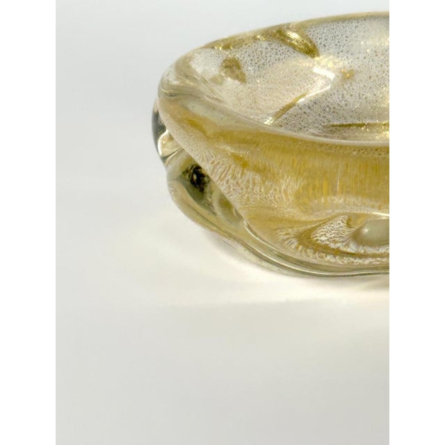 Small Murano Glass Bowl with Gold Inclusions by Archimede Seguso, Italy, 1980s For Sale - Image 3 of 10