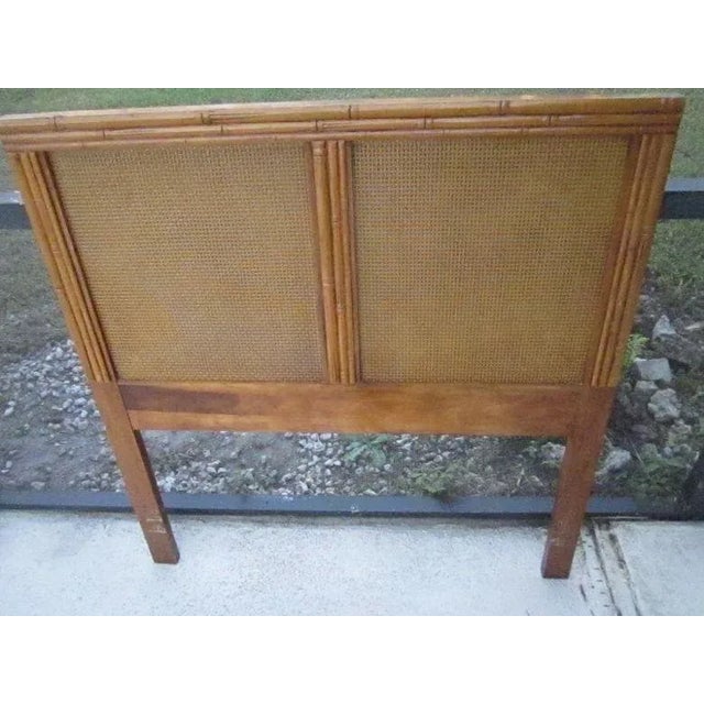 1980s Hollywood Regency Set of Two Twin Headboards in Honey Color For Sale In Naples, FL - Image 6 of 13