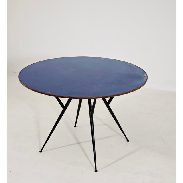 Round Table in Blue Glass, Wood and Black Metal, Italy, 1950s For Sale - Image 6 of 15