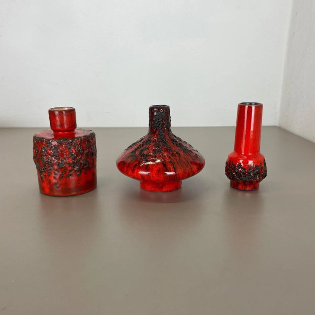 German Studio Pottery Vase Objects in Red Black Ceramic from Otto Keramik, 1970, Set of 3 For Sale - Image 3 of 18