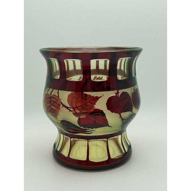 Lime Art Nouveau Vaseline Glass Vase with Ruby Overlay from Val Saint Lambert, Belgium, 1900s For Sale - Image 8 of 9