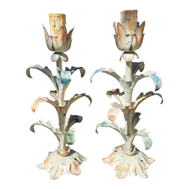 1950s Pair of Diminutive Floral Italian Style Tole Lamps For Sale