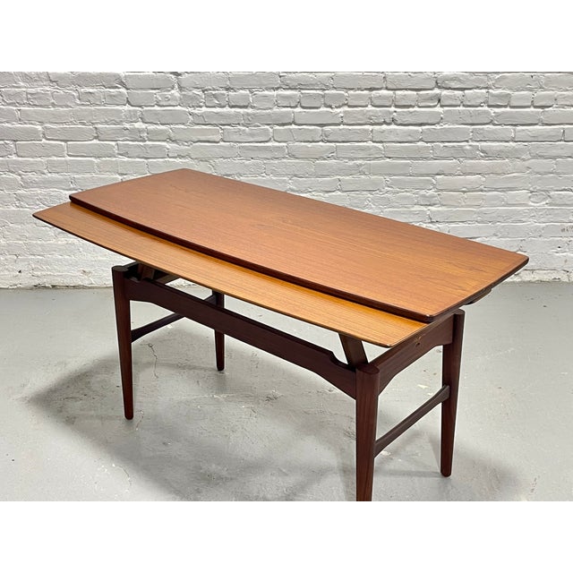 Wood Mid Century Modern Danish Convertible Coffee Table - Desk - Dining Table – Vintage Space Saving Furniture for Small Spaces & Apartments For Sale - Image 7 of 15