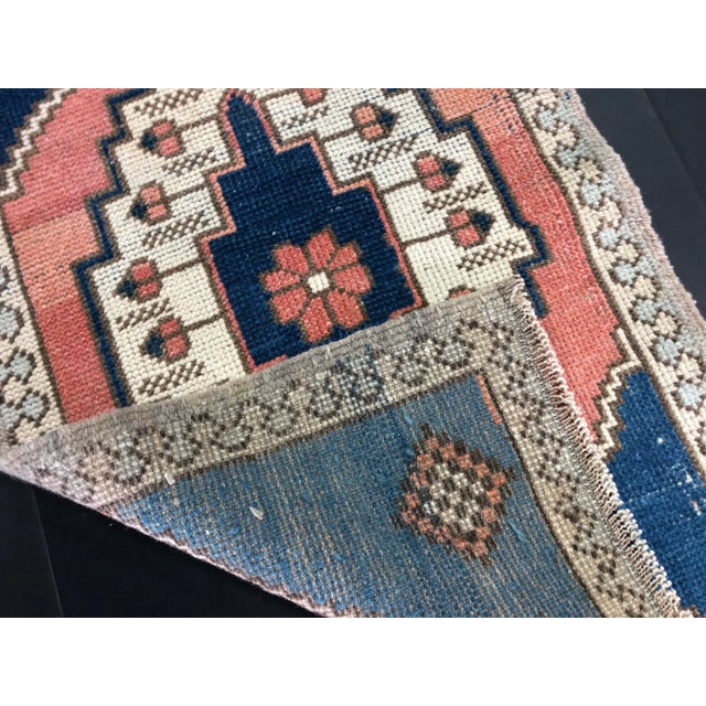 1960s Vintage Turkish Oushak Handmade Rug-1’10’x3’4" For Sale - Image 5 of 6