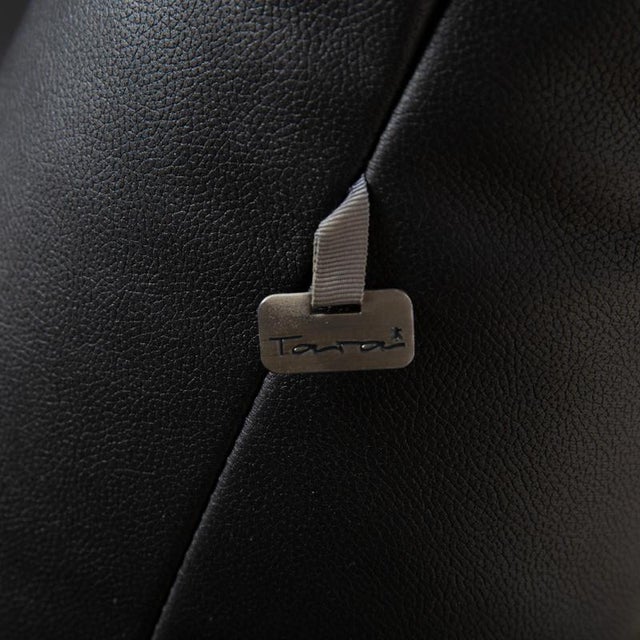 Gavin 117 Leather Two-Seater Rossini Sofa in Black Anthracite with Manual Function from Koinor For Sale - Image 9 of 13