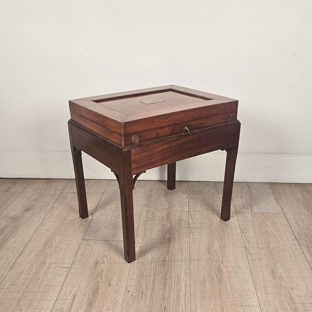 19th Century English Victorian Mahogany Brass-Mounted Box on Later Custom Stand For Sale In San Francisco - Image 6 of 9