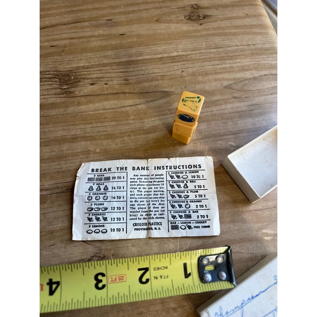 Up for consideration is a beautiful vintage casino themed dice game. This would look lovely in your home and it is a...