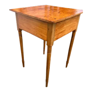 19th Century. Federal Style Antique Yellow Pine Side-Work Table