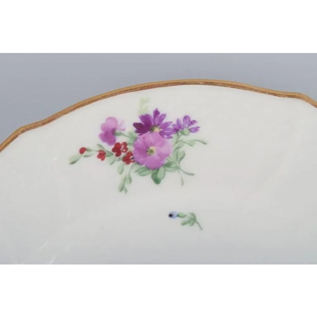 Saxon Flower Lunch Plates in Porcelain from Royal Copenhagen, Set of 6 For Sale - Image 4 of 7