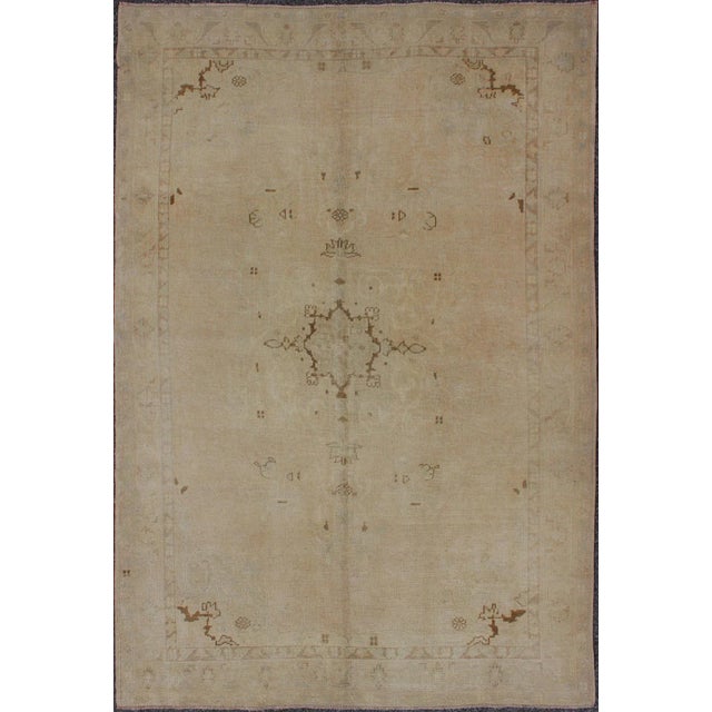Textile Vintage Turkish Oushak Rug in Faded Taupe and Ivory With Subtle Medallion 5'1 X 7'9 For Sale - Image 7 of 7