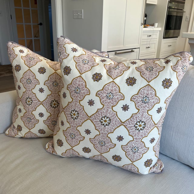 Linen Custom Namay Samay Linen Pillows With Down Inserts- a Pair For Sale - Image 8 of 8