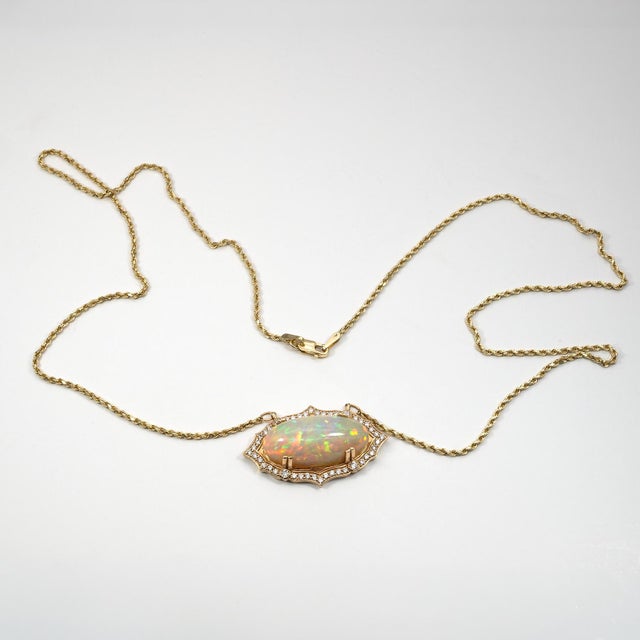 2020s 11.2Ct Opal Necklace Attached Chain With Natural Diamond Accents: Solid 14k Gold For Sale - Image 5 of 8