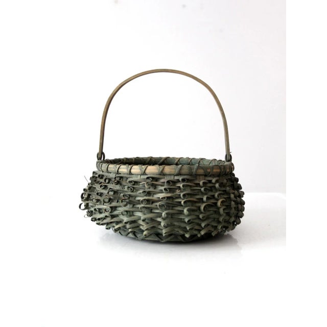Vintage Green Porcupine Curl Basket For Sale - Image 4 of 13
